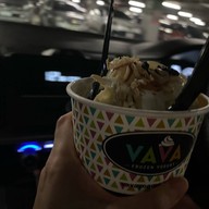 VAVA Frozen Yogurt Maya (เมญ่า)