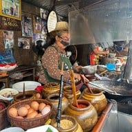 ป้าอ้อม ขั่วหมี่โคราช สูตรดั้งเดิม