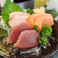 SUSHI DEN สีลมคอมเพล็กซ์