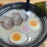 หมีซ่าส์ราเมน ลาดกระบัง