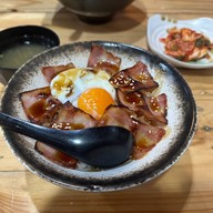 หมีซ่าส์ราเมน ลาดกระบัง