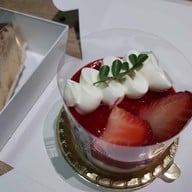 Neko Patisserie เค้กโฮมเมด หทัยราษฎร์