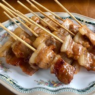 ก้องกิ หมูปิ้ง สูตรโบราณ เฉลิมพระเกียรติ์ ร.9 ซอย 28