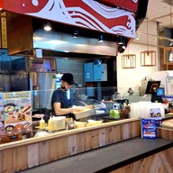 หน้าร้าน Gindaco เอ็มควอเทียร์