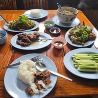 ครัวลุงรัตน์