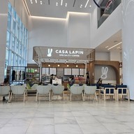 หน้าร้าน Casa Lapin Vimut Hospital