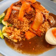 เมนูของร้าน ข้าวหมูแดง นายโอว เจ้าเก่า นครสนุก  เยาวราช ซอย 23