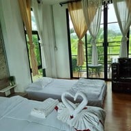 Paktee Mae Sariang Resort