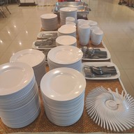 โรงแรมนานาบุรี