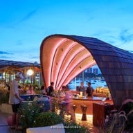 บรรยากาศ Moon Whale Pattaya พัทยา