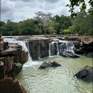 น้ำตกตาดโตน