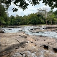 น้ำตกตาดโตน