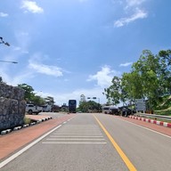 ถนนเฉลิมบูรพาชลทิศ