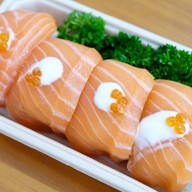 Kiiro Sushi เดอะมอลล์บางกะปิ