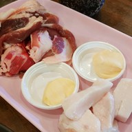 พระนคร Grill ท่ามหาราช