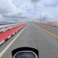 สะพานตากสินมหาราช