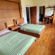 เรือนรับรองเขื่อนเจ้าพระยา