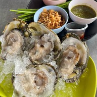 เมนูของร้าน ป้ายาหอยสด