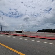 สะพานตากสินมหาราช