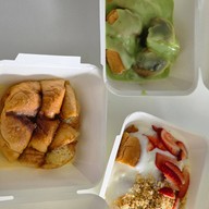 เมนูของร้าน ปังเจริญ ( นมสด ปังปิ้ง )