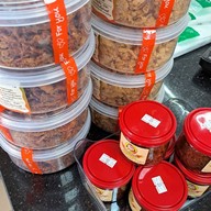 เมนูของร้าน ร้านน้องนิด ลูกชิ้น-หมูยอ