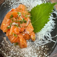 Sugoi Sushi สุโก่ย ซูชิ แซลมอนสดนอร์เวย์