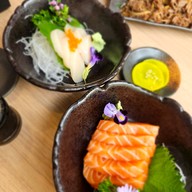 Hokkaido Yakidon บ้านก้ามปู อโศก