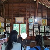 บรรยากาศ บ้านลุงโฮจิมินห์