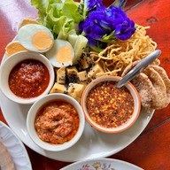 เมนูของร้าน ครัวลุงยันต์ อ.ลานสัก อุทัยธานี -