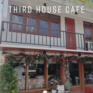 Third house cafe