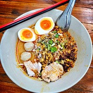 เมนูของร้าน ดำขำ ๘ เตี๋ยวหม้อไฟ & ตามสั่ง ปตท.สะแกงาม14