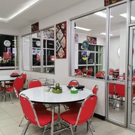 บรรยากาศ เหล่าเฮงลูกชิ้นปลา ถนนพุทธมณฑลสาย3