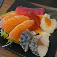 Giants Yakiniku (ไจแอนส์ ศรีราชา) ศรีราชา
