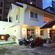 El Tapeo - Spanish Eatery and Wine Bar ทองหล่อ