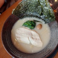 เมนูของร้าน Ichikakuya Ramen เมืองเอก รังสิต