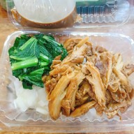 ร้านอาหารเจ ริมคลอง  *เจ / มังสวิรัติ ม.นิสา เพชรเกษม69