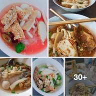 ลูกชิ้นหมู เย็นตาโฟ นครปฐม เจ้าเก่า ซ.วัดโลกา (344หน้าร้านศรีพิพัฒน์) ไม่มีสาขา