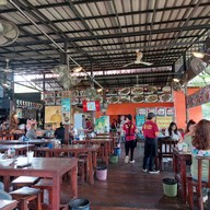 ก๋วยเตี๋ยวเป็ดกลางดง