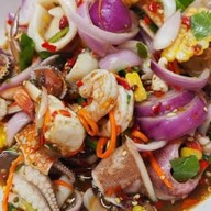 ยำแซ่บมะนาวสด สาขาจตุจักร
