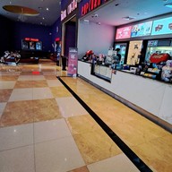 บรรยากาศ EGV Big C Samutprakan