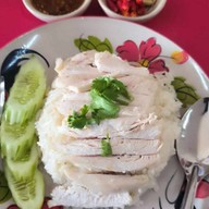 ข้าวมันไก่ตอน เจ็หงส์ ชอยเทพกุญชร29 ถนน เรียบคลองหนึ่ง อ คลองหลวง