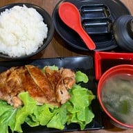 อรทัย ซูชิ วังหลัง(สาขา 2)  ท่าน้ำ ท่าน้ำ