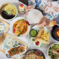 Nature's Charm Vegan Cafe สุขุมวิท 51