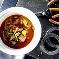 แสงออกปาก นครปฐม -