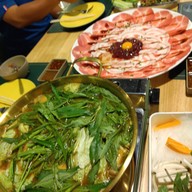 เมนูของร้าน พราว Proud Autentic Thai Food