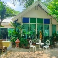 ฮายริเวอร์คาเฟ่ ฮายริเวอร์คาเฟ่