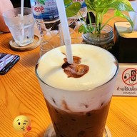 เมนูของร้าน BEHIND BARS (Cafe & Bistro)