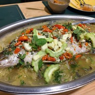 เมนูของร้าน พราว Proud Autentic Thai Food