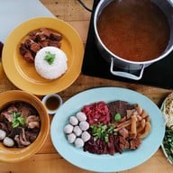 ก๋วยเตี๋ยวเนื้อ นาย ต. รังสิต