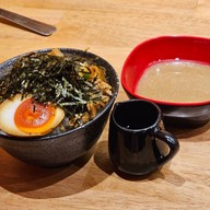 เมนูของร้าน A RAMEN ราเมงข้อสอบ สีลมเอจ